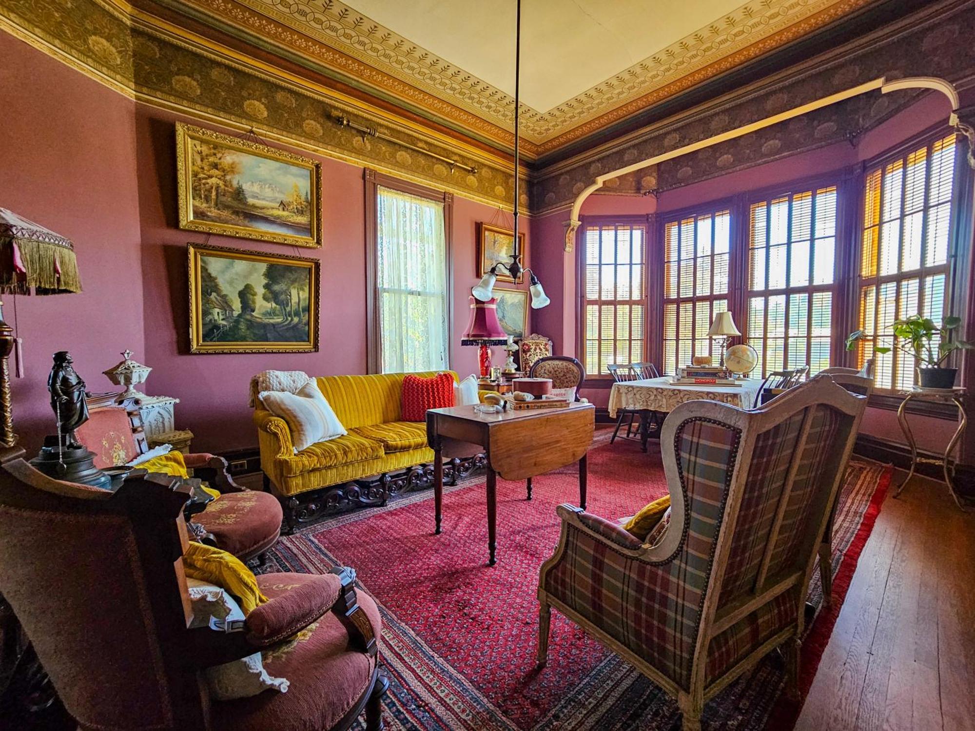 The Jd Hyde Historic Inn 维塞利亚 外观 照片