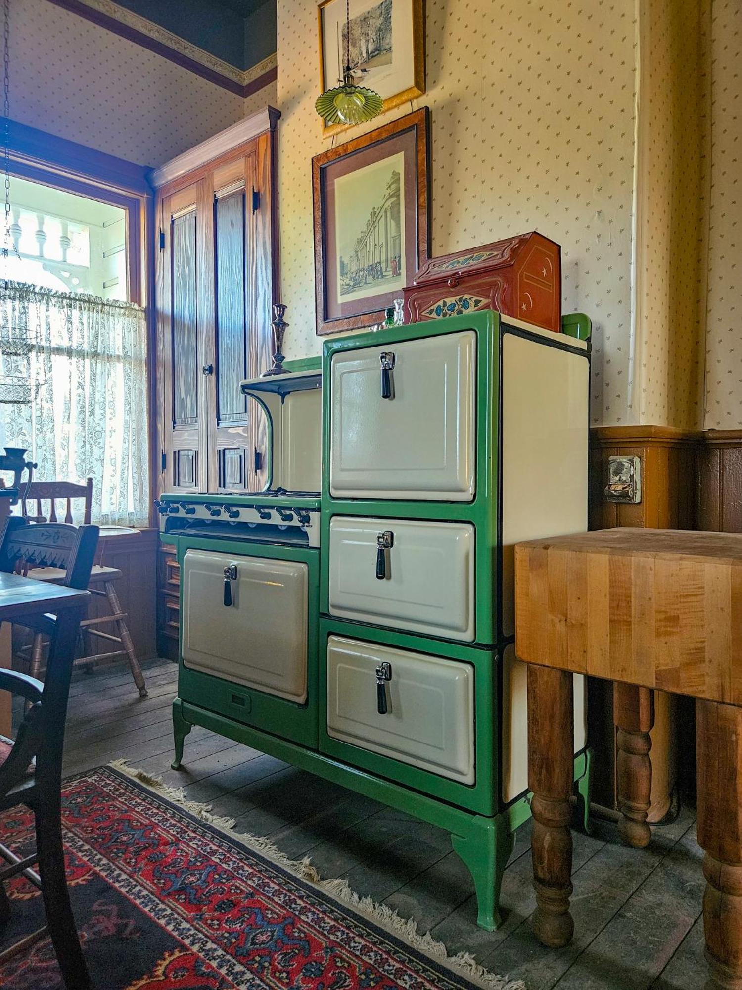 The Jd Hyde Historic Inn 维塞利亚 外观 照片