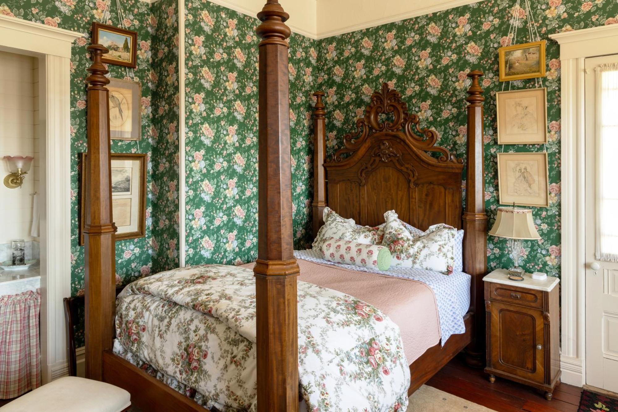The Jd Hyde Historic Inn 维塞利亚 外观 照片