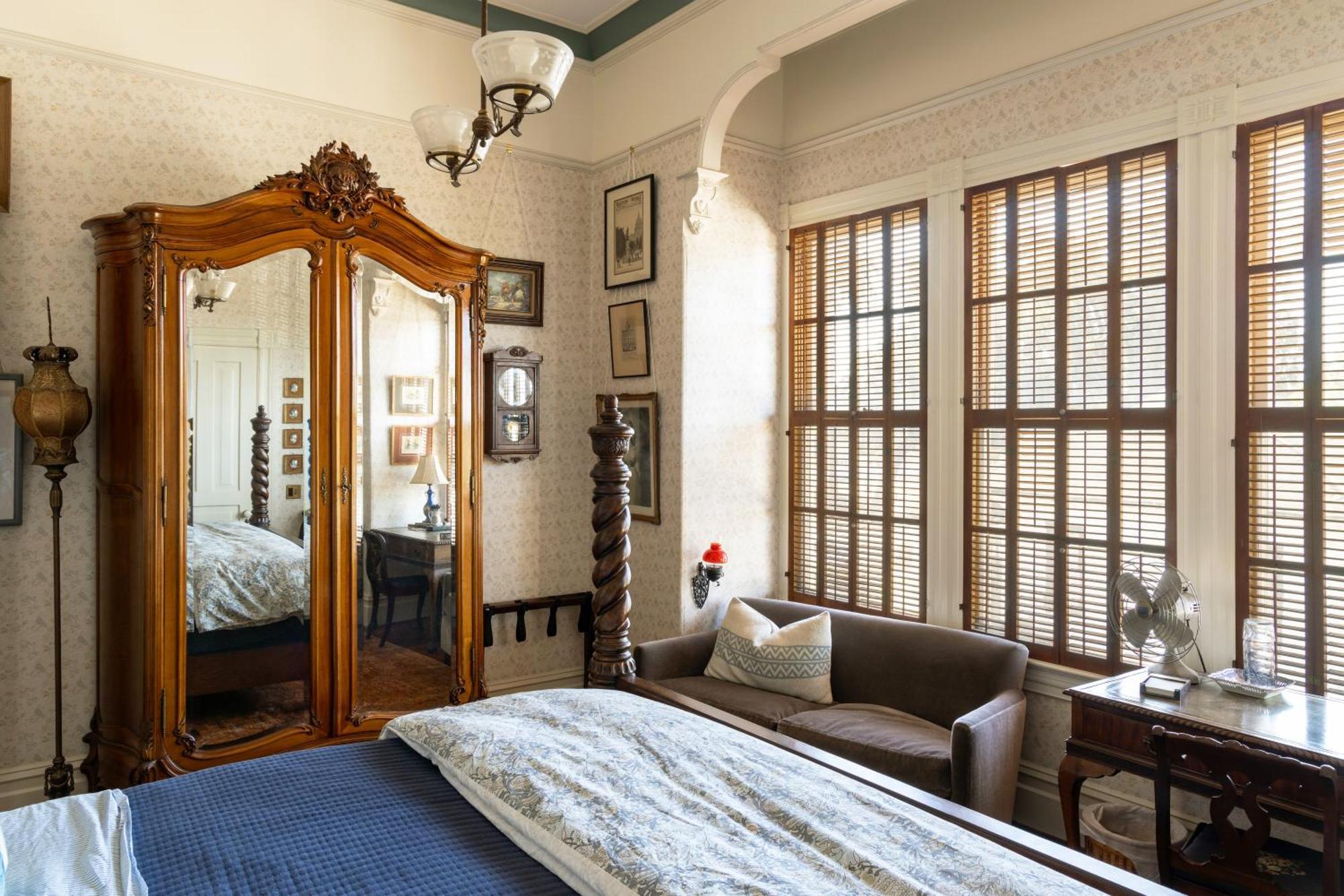 The Jd Hyde Historic Inn 维塞利亚 外观 照片