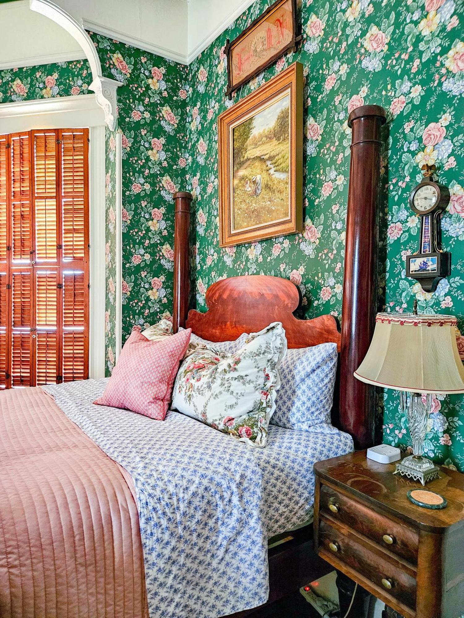 The Jd Hyde Historic Inn 维塞利亚 外观 照片