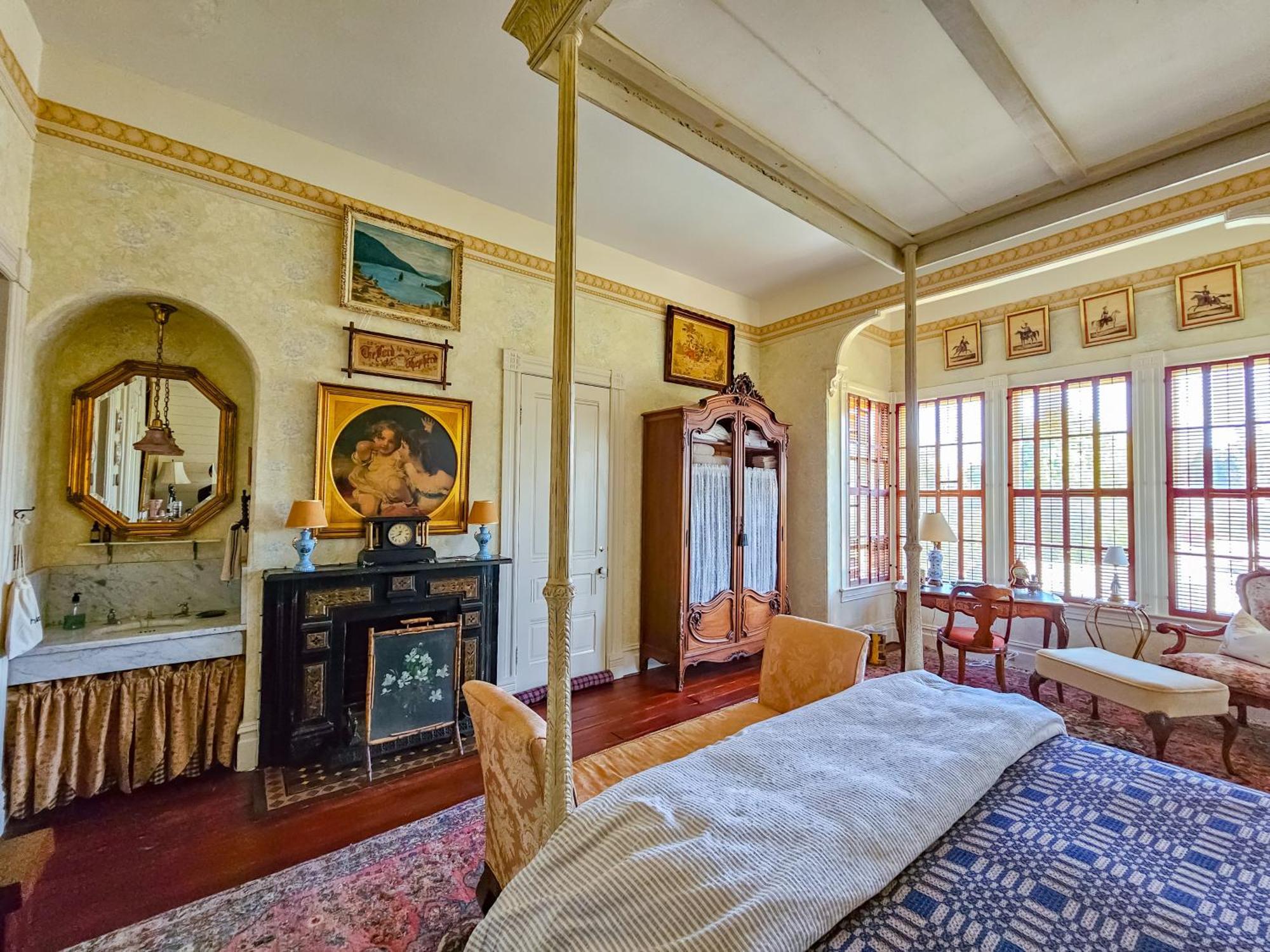 The Jd Hyde Historic Inn 维塞利亚 外观 照片
