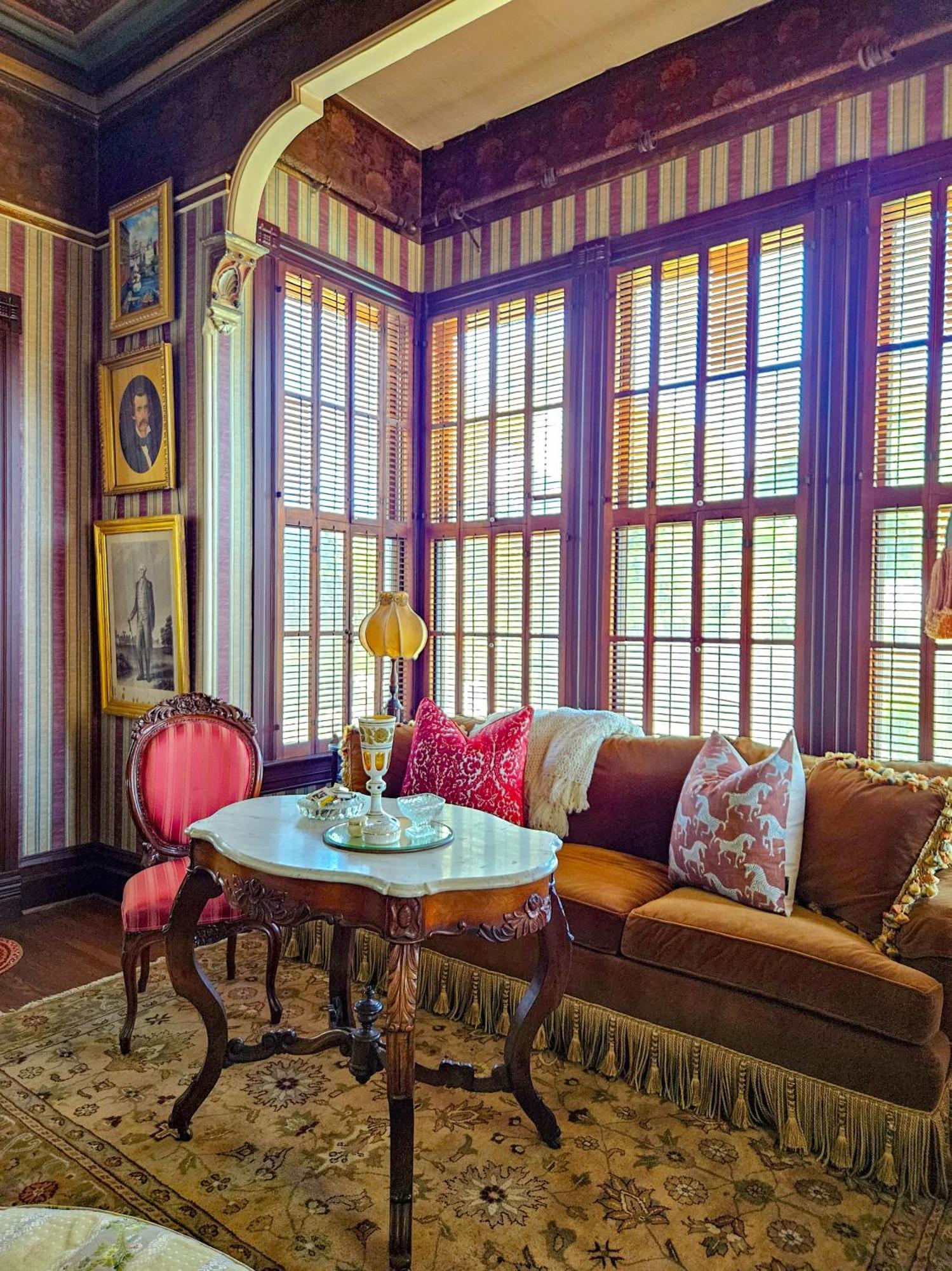 The Jd Hyde Historic Inn 维塞利亚 外观 照片