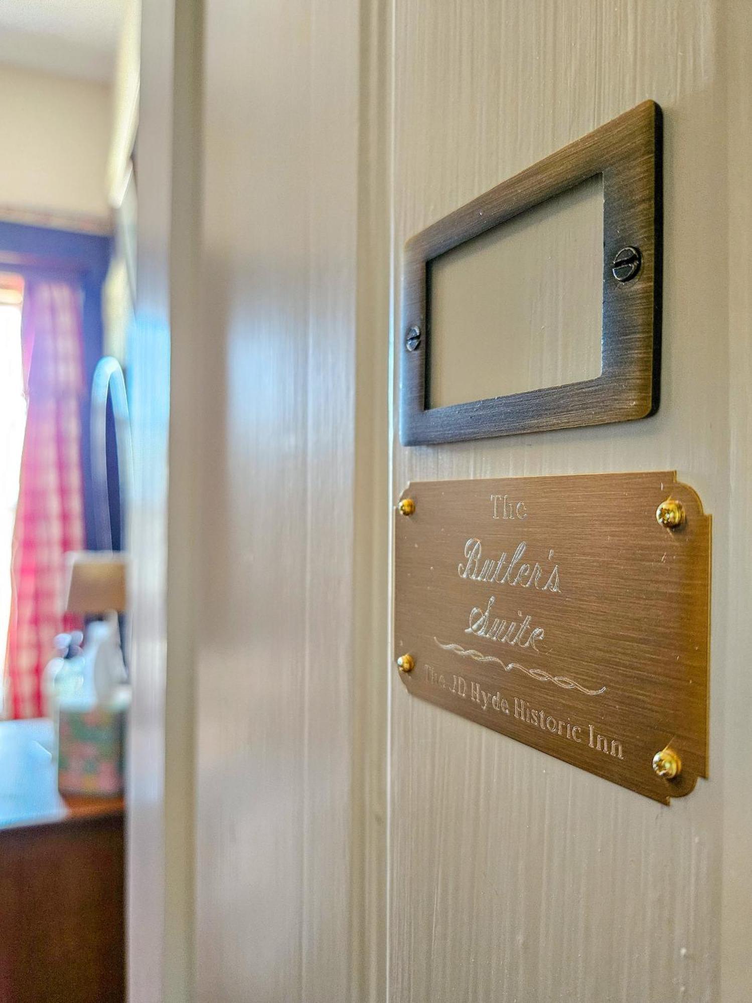 The Jd Hyde Historic Inn 维塞利亚 外观 照片